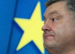  Ukraine regains control of rebel stronghold 