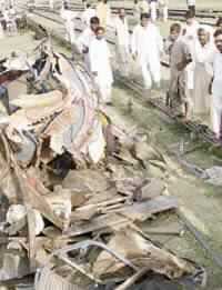 Dozens Killed as Train Hits Bus in Pakistan