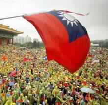 Hundreds of Thousands Protest Taiwan Poll Result
