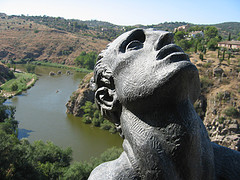 Reflexiones de la Shari’ah sobre la crisis econ&oacute;mica mundial (Parte5)